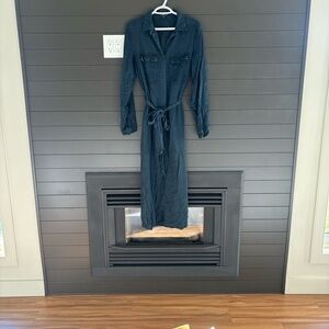 Velvet Heart Navy Long Sleeve Dress